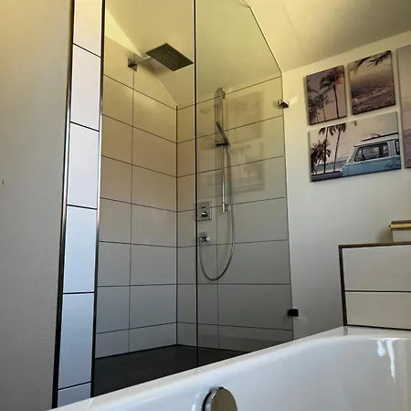 Appartamento Traumhafte Mit Und Bergsicht Friedrichshafen